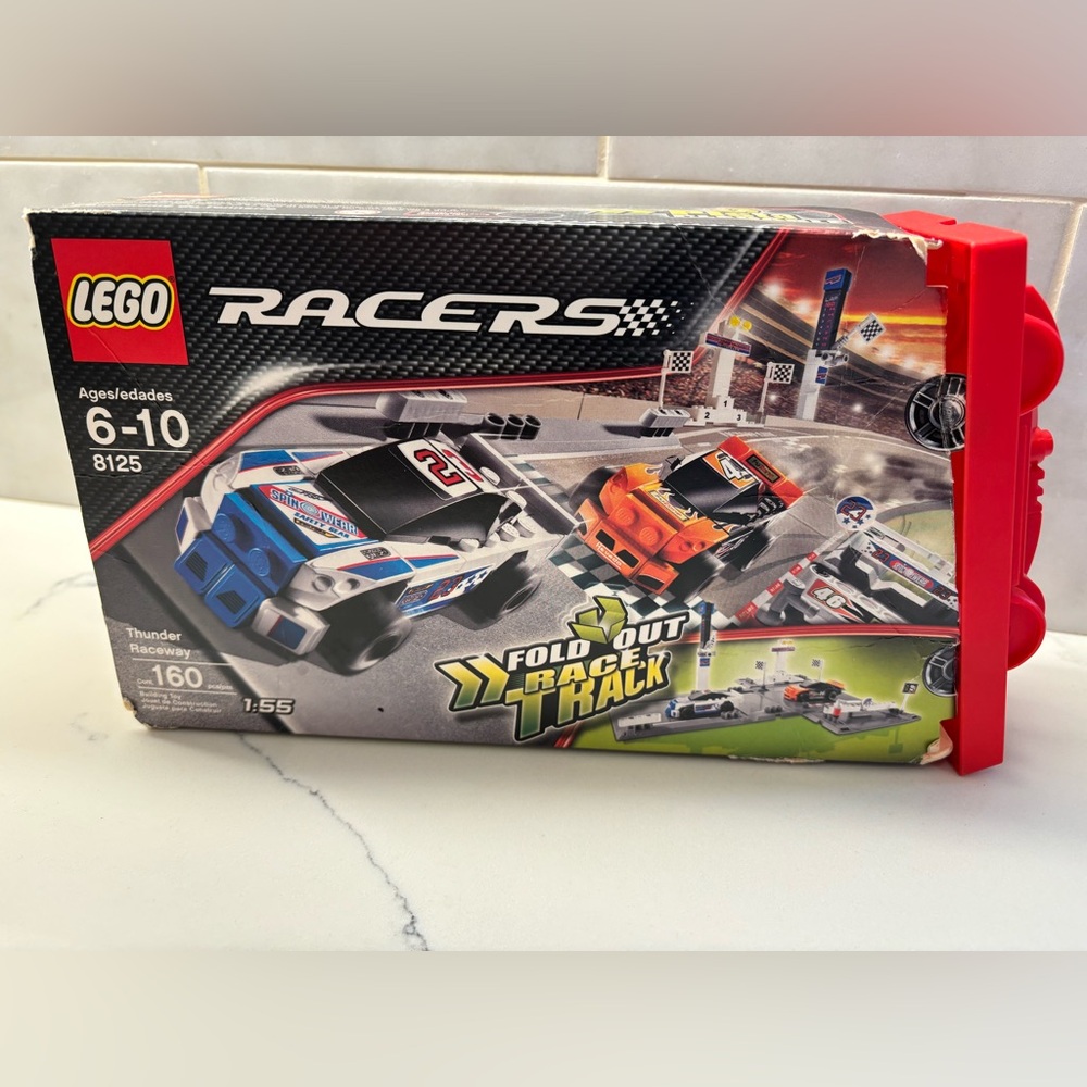Lego Thunder Raceway 8125 Racing Set with Fold Out Track - complete